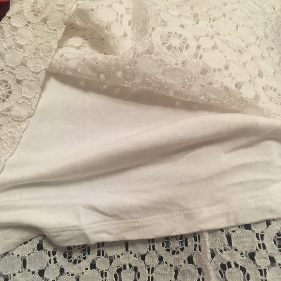 Banana Republic Lace Shell Mock Neck Tank - Picture 8 of 8
